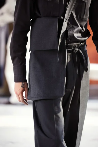 Look 59